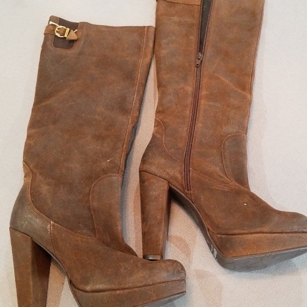Leather platform Boots
